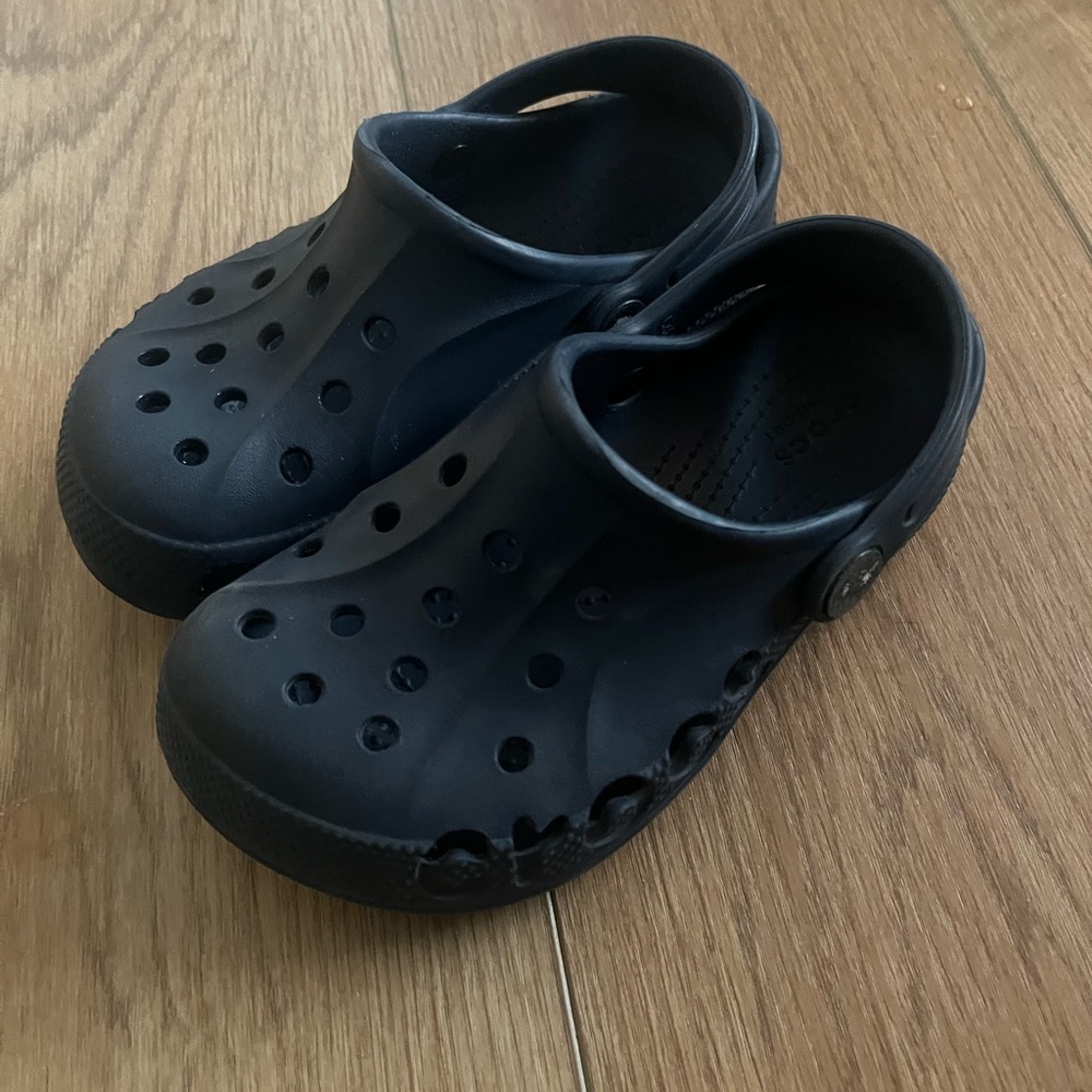 Crocs Size Toddler 12
